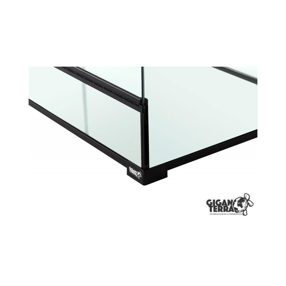 GigaMini Terrarium M